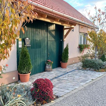 Bormegallo Vendeghaz Szekszard Exterior photo